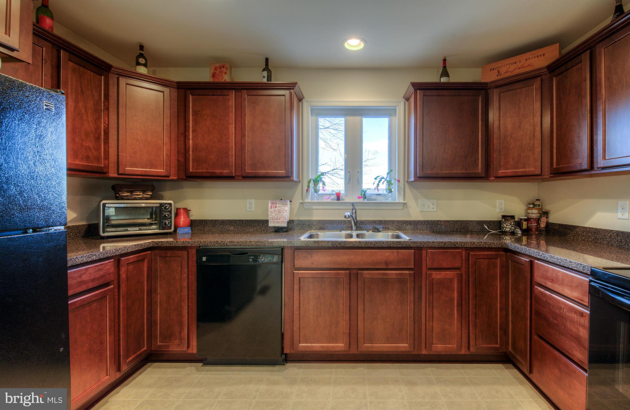136 Bend Farm Road Fredericksburg, VA 22408 - Photo 13 of 25 Kitchen