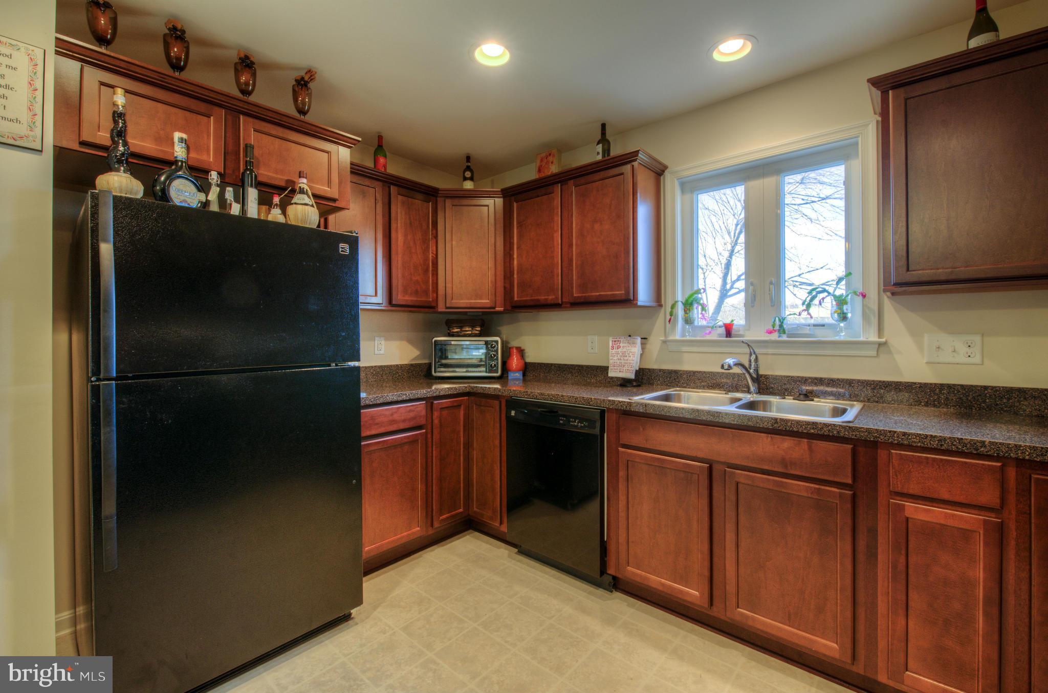 136 Bend Farm Road Fredericksburg, VA 22408 - Photo 14 of 25 Kitchen