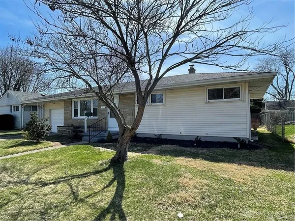 $1,375 | 572 Van Tress Drive, Fairborn, OH 45324
