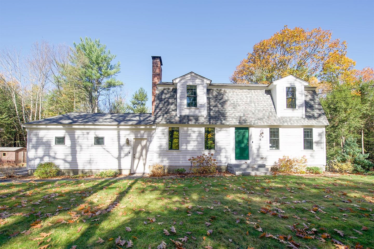 79 Hooke Road Fremont, NH 03044 - Photo 1 of 29