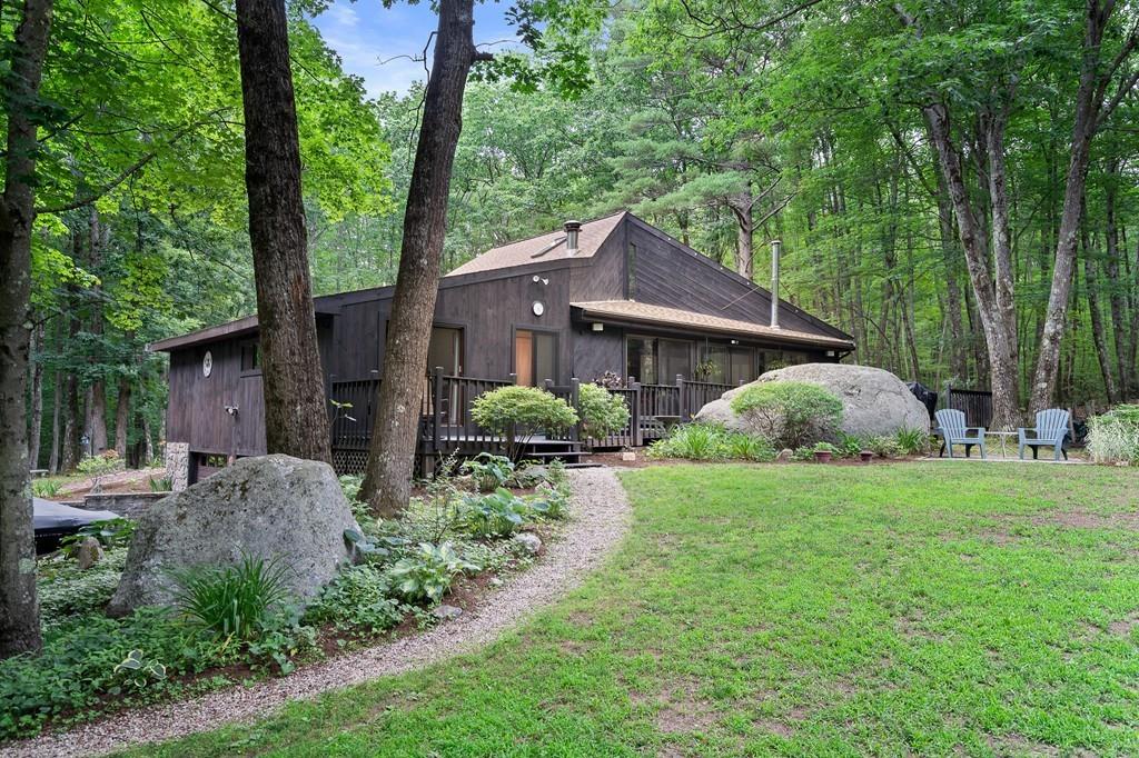 21 Hog Hill Road Pepperell, MA 01463 - Photo 5 of 29