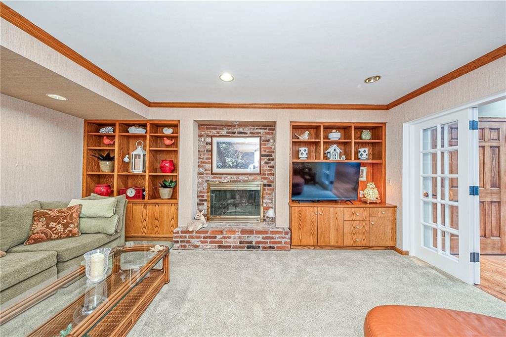 310 Wildberry Road Pittsburgh, PA 15238 - Photo 22 of 45
