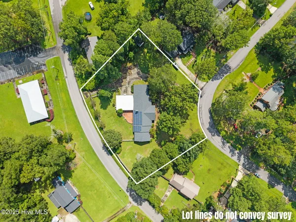 $425,000 | 518 Edgewood Circle, Whiteville, NC 28472