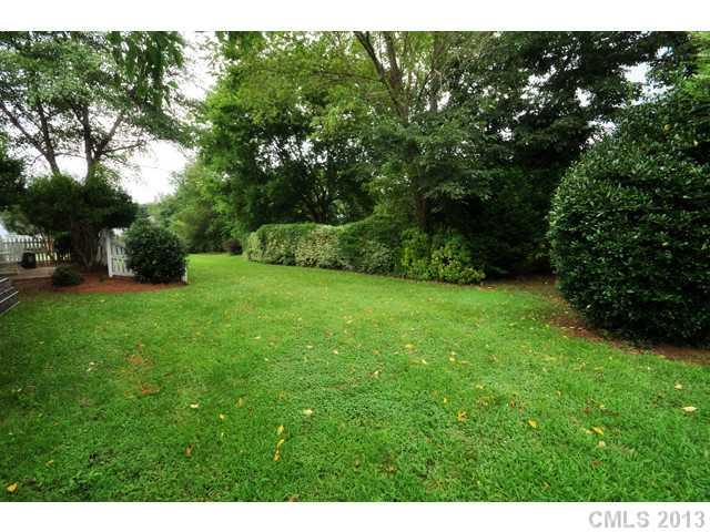 12001 Freshwell Road Charlotte, NC 28273 - Photo 2 of 12 Gallery Image 2