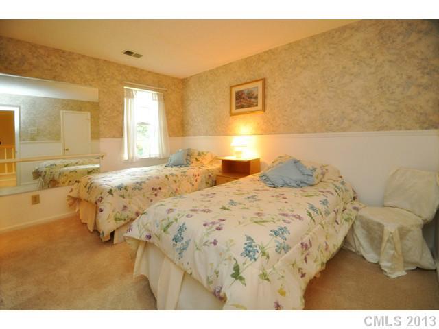 12001 Freshwell Road Charlotte, NC 28273 - Photo 11 of 12 Gallery Image 11
