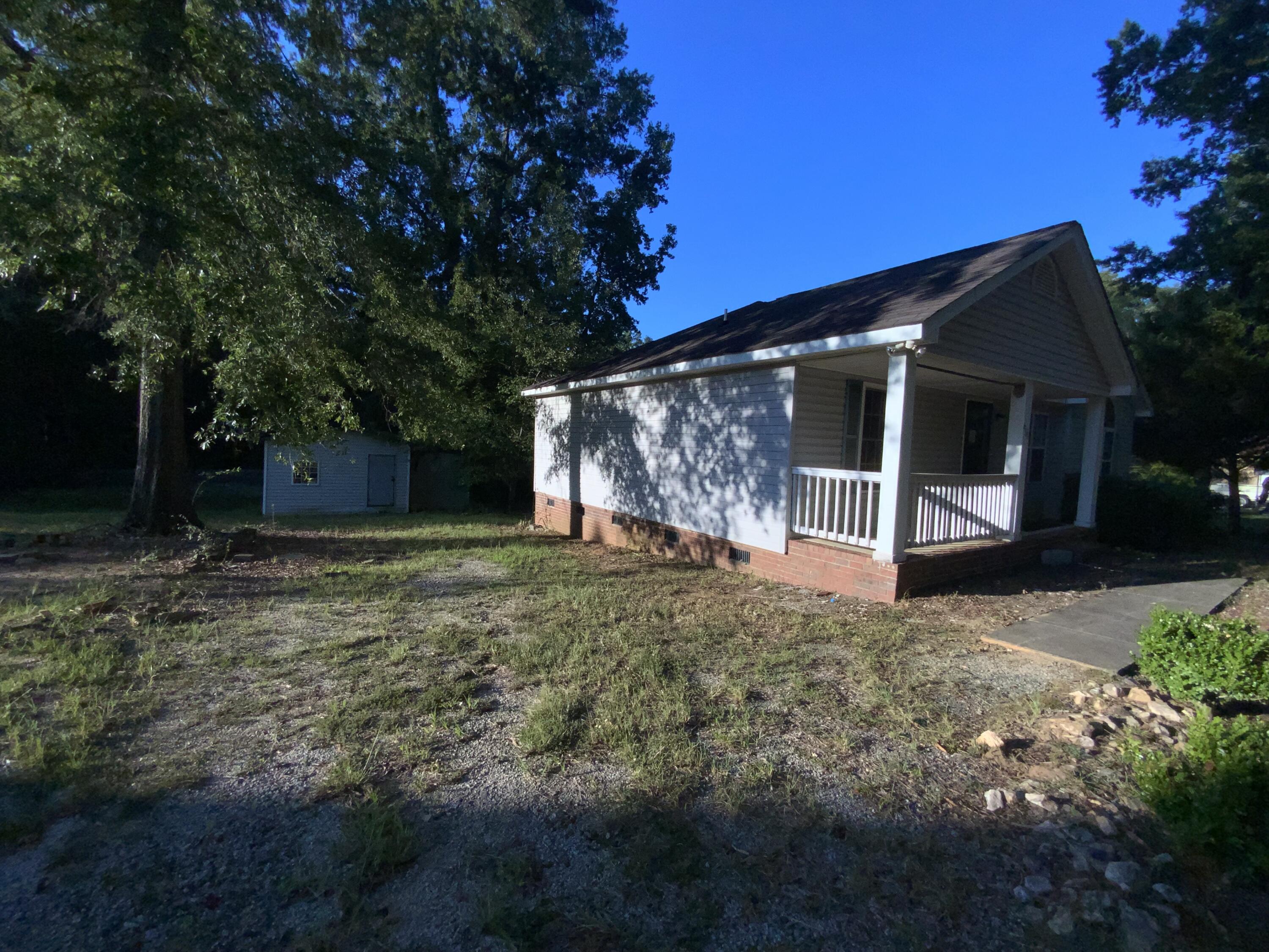 418 East Broad Street, Unit 418 Ridgeway, SC 29130 - Photo 5 of 23 IMG_7363