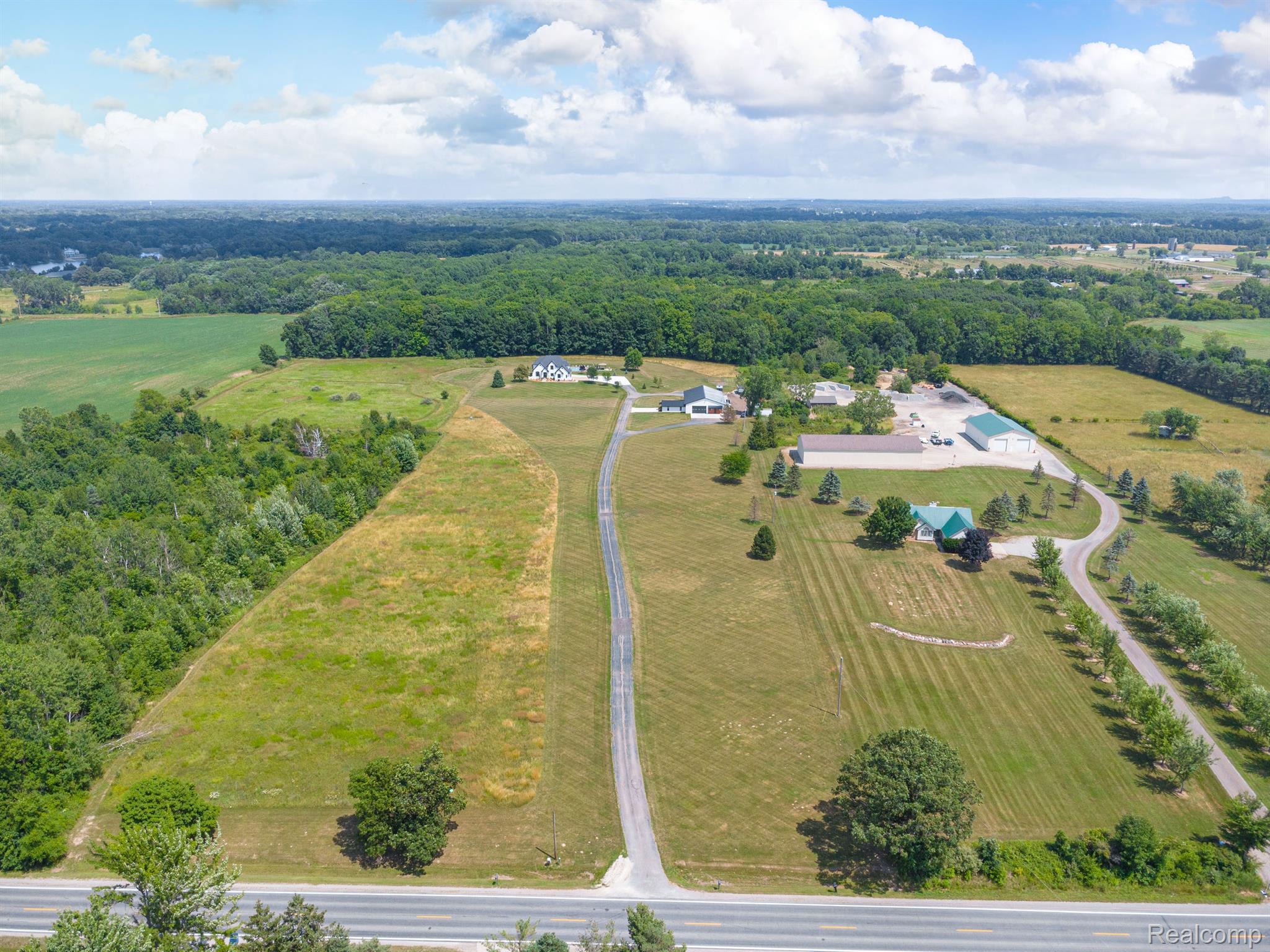 9327 Torrey Road Grand Blanc, MI 48439 - Photo 33 of 33 Gallery Image 33