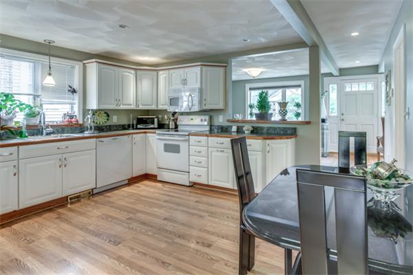 25 Puritan Road Marblehead, MA 01945 - Photo 13 of 26 Gallery Image 13