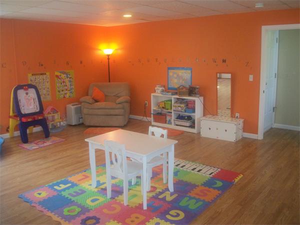 15 Center Road Dudley, MA 01571 - Photo 15 of 19 Gallery Image 15