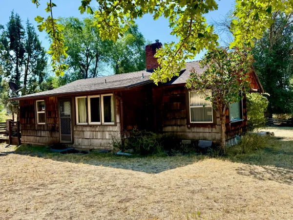 $425,000 | 862 Kane Street, Klamath Falls, OR 97603