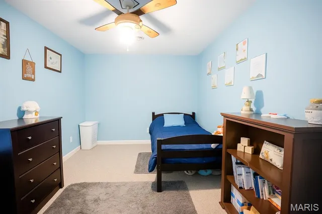 $284,900 | 1300 Duval Drive, Godfrey, IL 62035