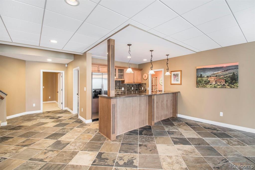769 Quarry Drive Rochester Hills, MI 48306 - Photo 31 of 45