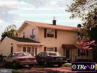 24 Tweed Road Levittown, PA 19056 - Photo 1 of 1