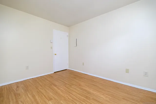 $2,000 | 50 North Street, Unit 101, Stamford, CT 06902