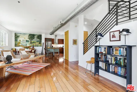 $1,695,000 | 5350 Playa Vista Drive, Unit 17, Playa Vista, CA 90094