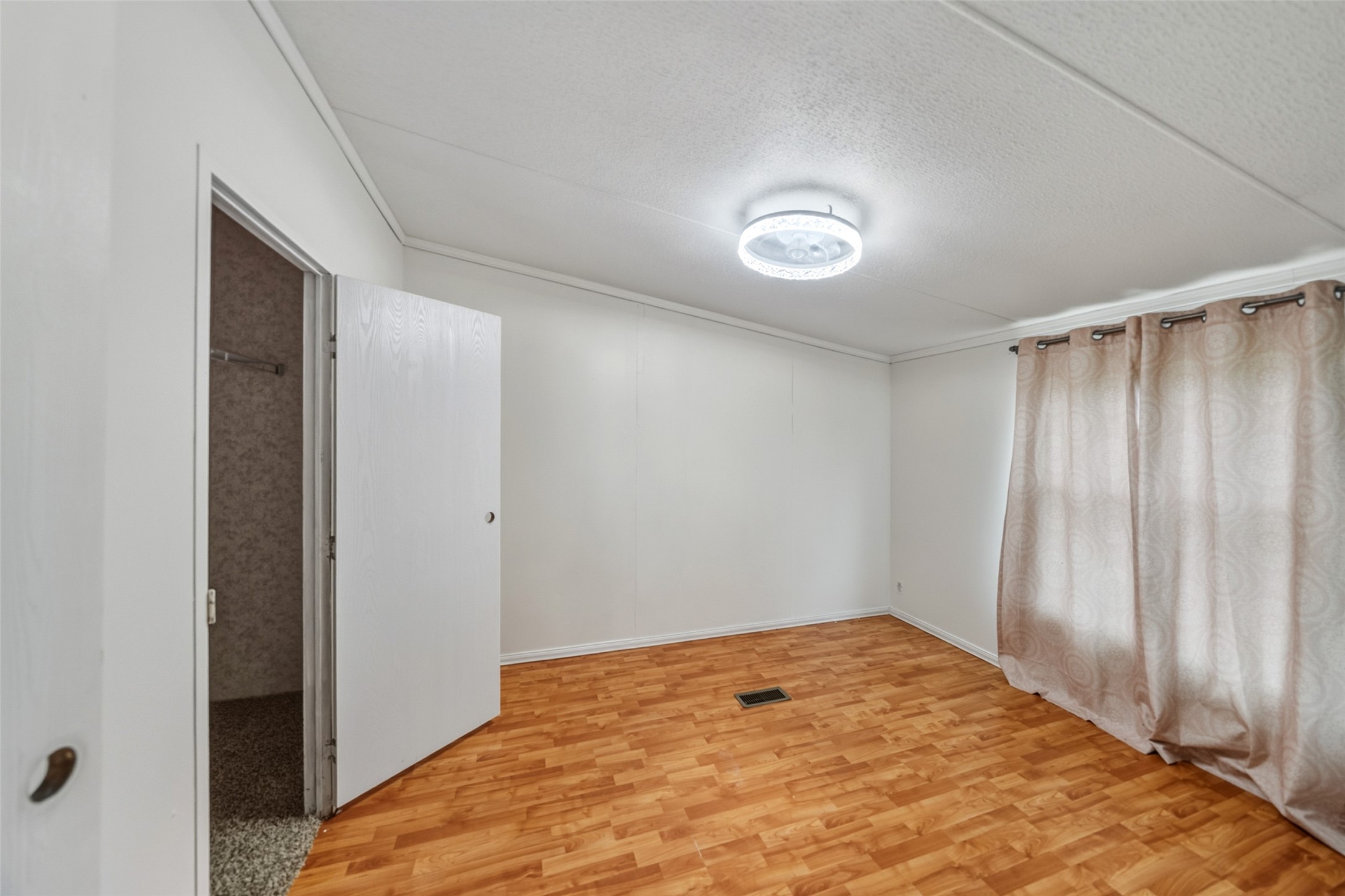 234 County Road 2286 Cleveland, TX 77327 - Photo 27 of 35 Bedroom 4.