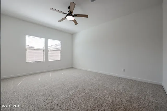 $2,300 | 7811 North 79th Drive, Glendale, AZ 85303