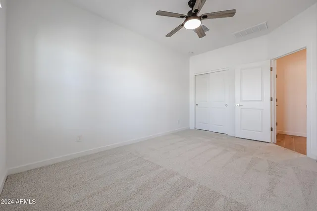 $2,300 | 7811 North 79th Drive, Glendale, AZ 85303