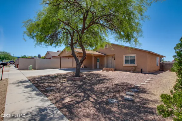 $289,900 | 247 West Placita Casas Bonitas, Tucson, AZ 85706