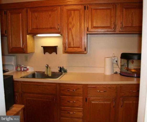 1956 Searles Road Dundalk, MD 21222 - Photo 4 of 8 Kitchen