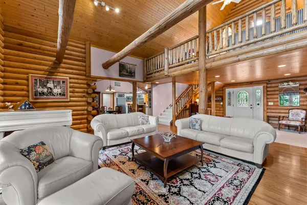 $1,375,000 | 2529 3 1/4 5th Street, Cumberland, WI 54829