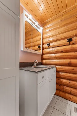 $1,375,000 | 2529 3 1/4 5th Street, Cumberland, WI 54829