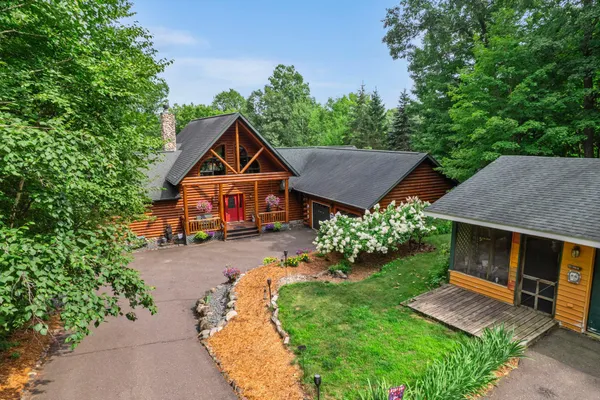 $1,375,000 | 2529 3 1/4 5th Street, Cumberland, WI 54829