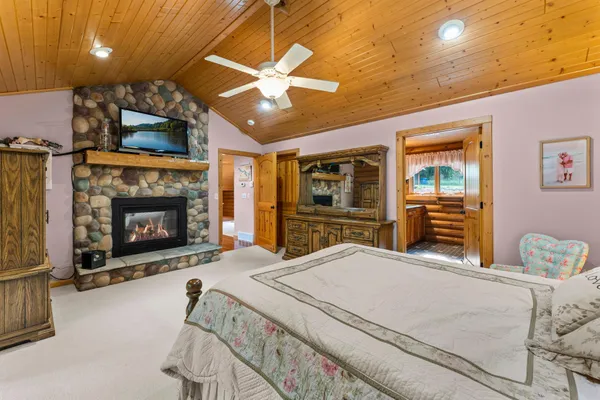 $1,375,000 | 2529 3 1/4 5th Street, Cumberland, WI 54829