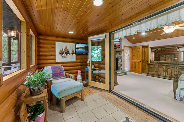 $1,375,000 | 2529 3 1/4 5th Street, Cumberland, WI 54829