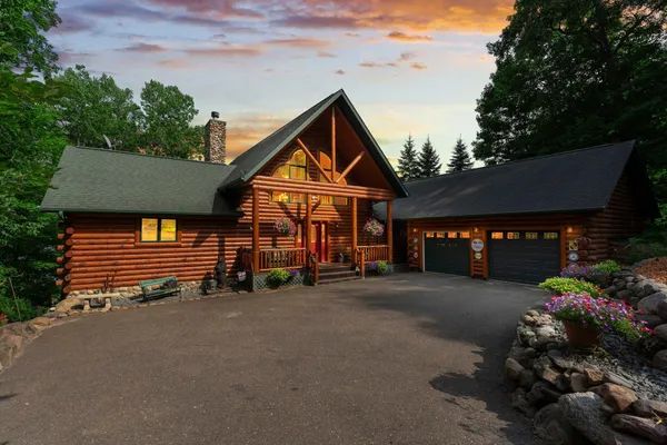 $1,375,000 | 2529 3 1/4 5th Street, Cumberland, WI 54829