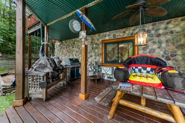 $1,375,000 | 2529 3 1/4 5th Street, Cumberland, WI 54829