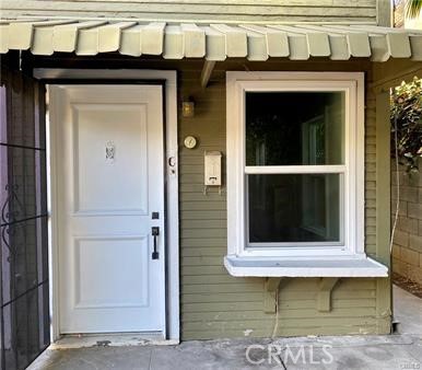 314 Coronado Avenue, Unit C Long Beach, CA 90814 - Photo 2 of 19 a view of front door