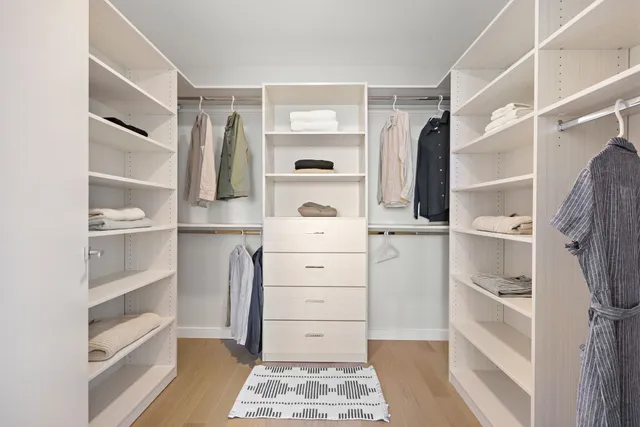 $805,000 | 387 8th Street, Unit 2J, Jersey City, NJ 07302