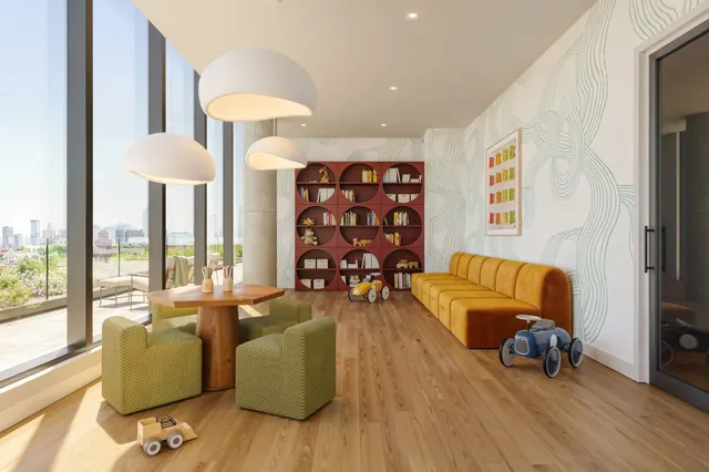 $805,000 | 387 8th Street, Unit 2J, Jersey City, NJ 07302