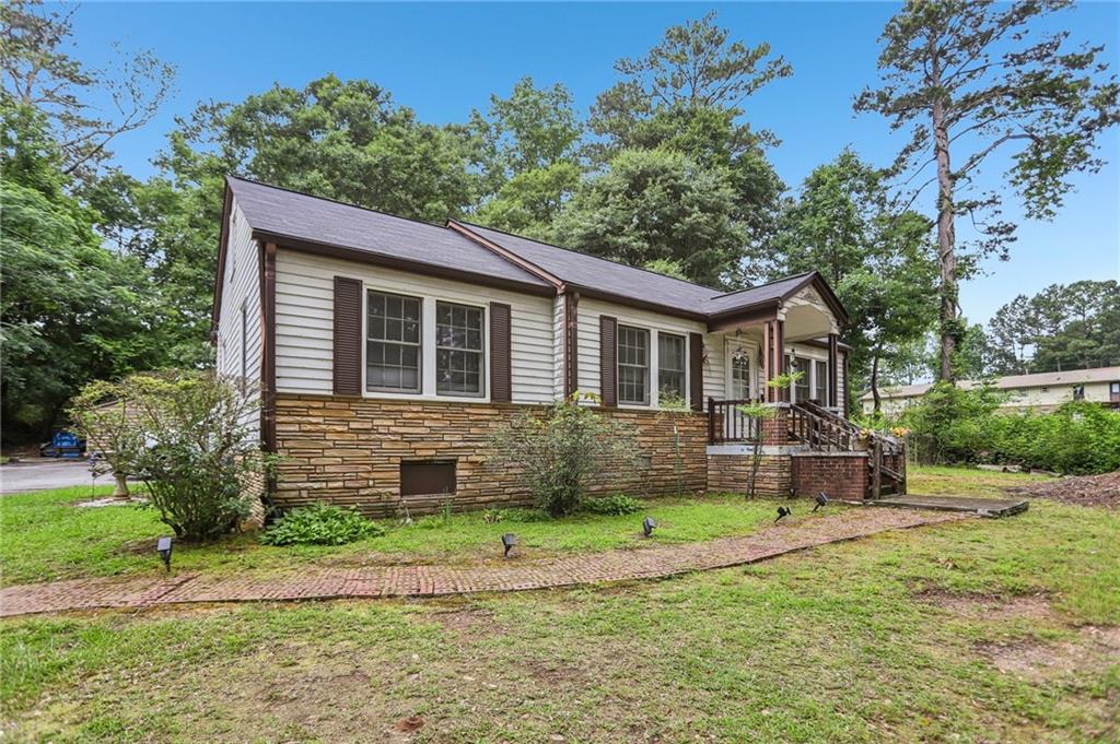 5830 Garner Road Southwest Mableton, GA 30126 - Photo 6 of 14