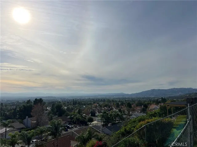 $825,000 | 13450 Lochrin Lane, Sylmar, CA 91342