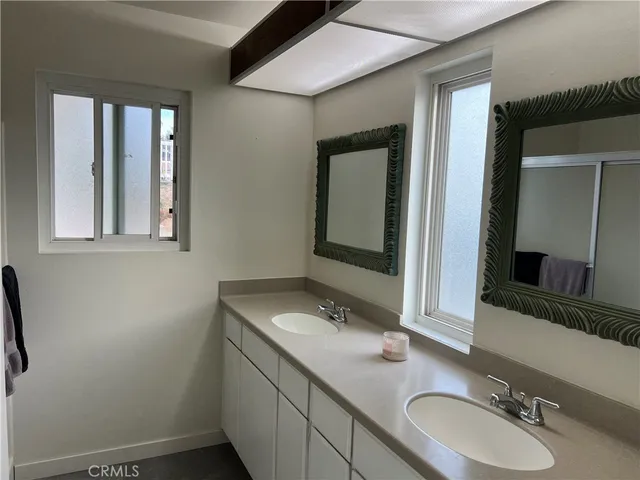 $825,000 | 13450 Lochrin Lane, Sylmar, CA 91342