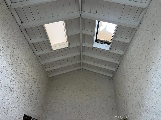 $825,000 | 13450 Lochrin Lane, Sylmar, CA 91342