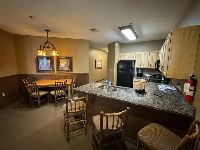 $395,000 | 350 East Hiawatha Drive, Unit 327, Lake Delton, WI 53965