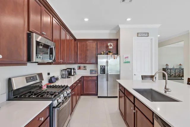 $715,000 | 1128 Wandering Willow Way, Loxahatchee, FL 33470