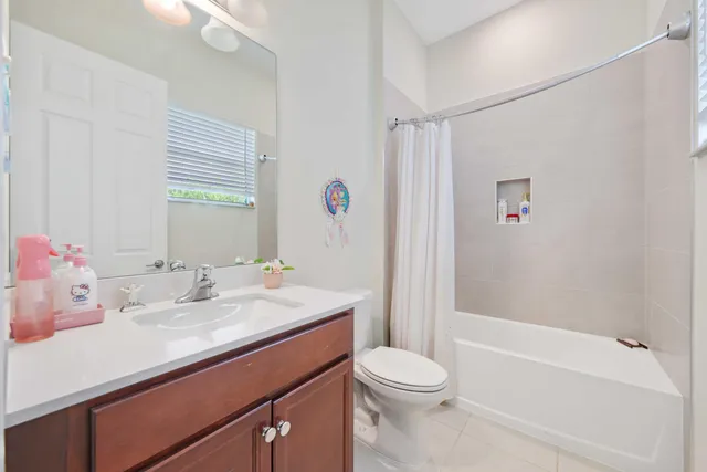 $715,000 | 1128 Wandering Willow Way, Loxahatchee, FL 33470