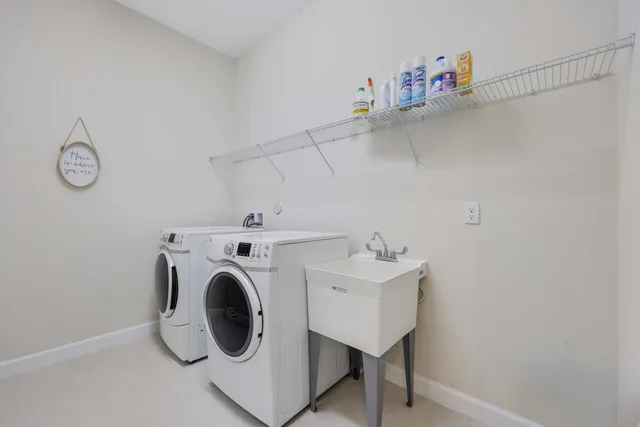 $715,000 | 1128 Wandering Willow Way, Loxahatchee, FL 33470