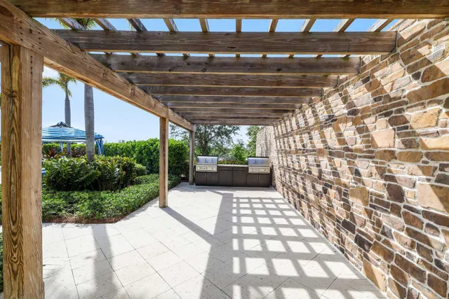 $715,000 | 1128 Wandering Willow Way, Loxahatchee, FL 33470