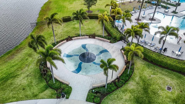 $715,000 | 1128 Wandering Willow Way, Loxahatchee, FL 33470