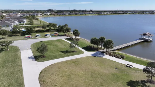 $715,000 | 1128 Wandering Willow Way, Loxahatchee, FL 33470