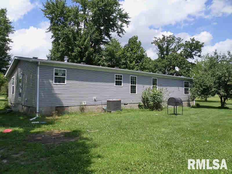 4578 Kell Road Kell, IL 62853 - Photo 16 of 25