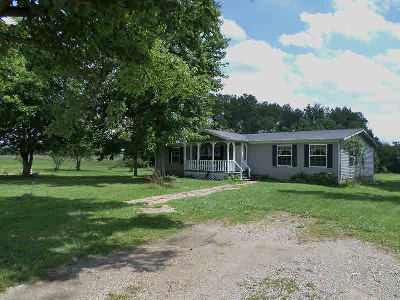 4578 Kell Road Kell, IL 62853 - Photo 23 of 25