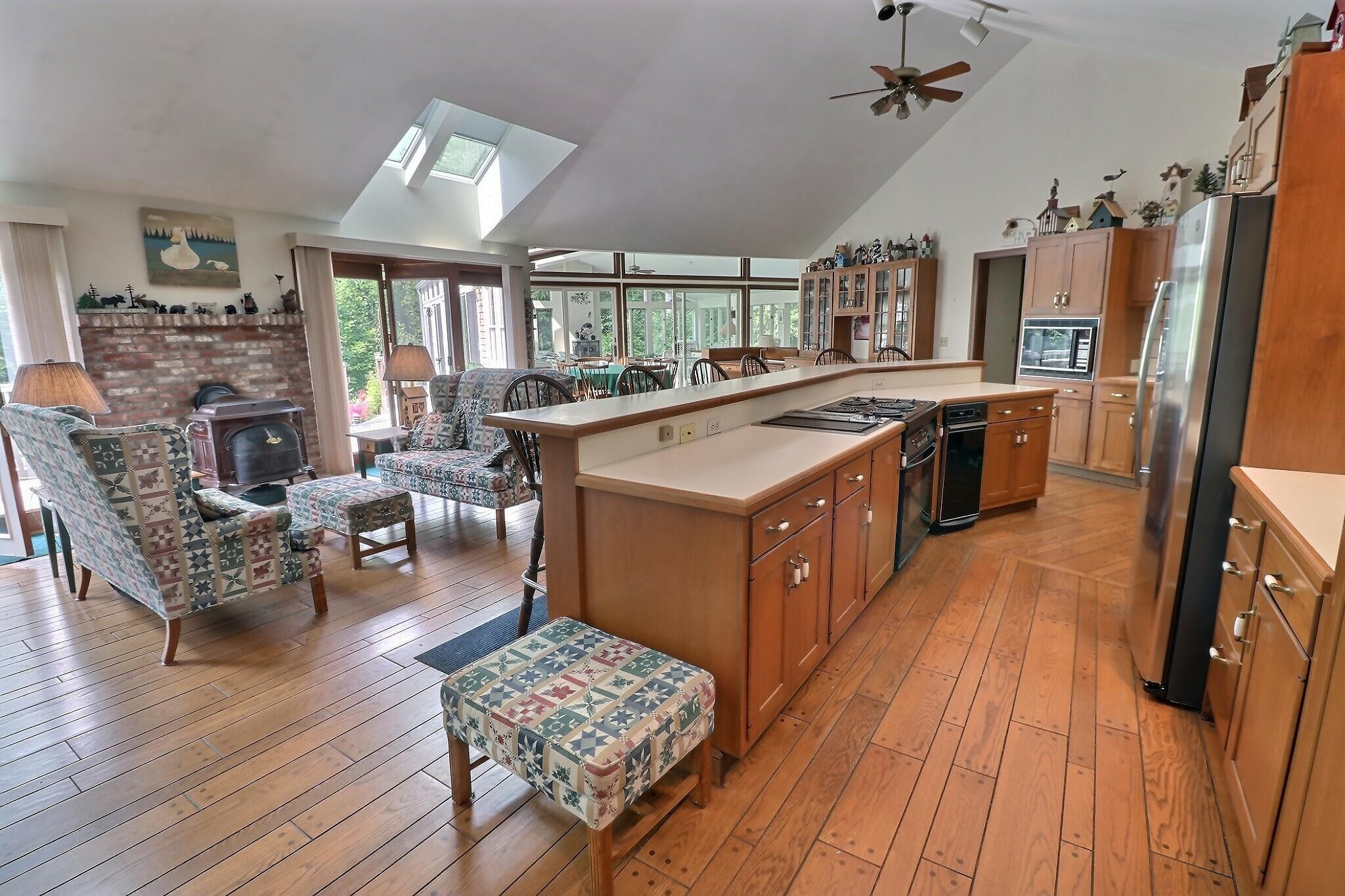 106 Meadow Brook Road New London, NH 03257 - Photo 14 of 38 Gallery Image 14