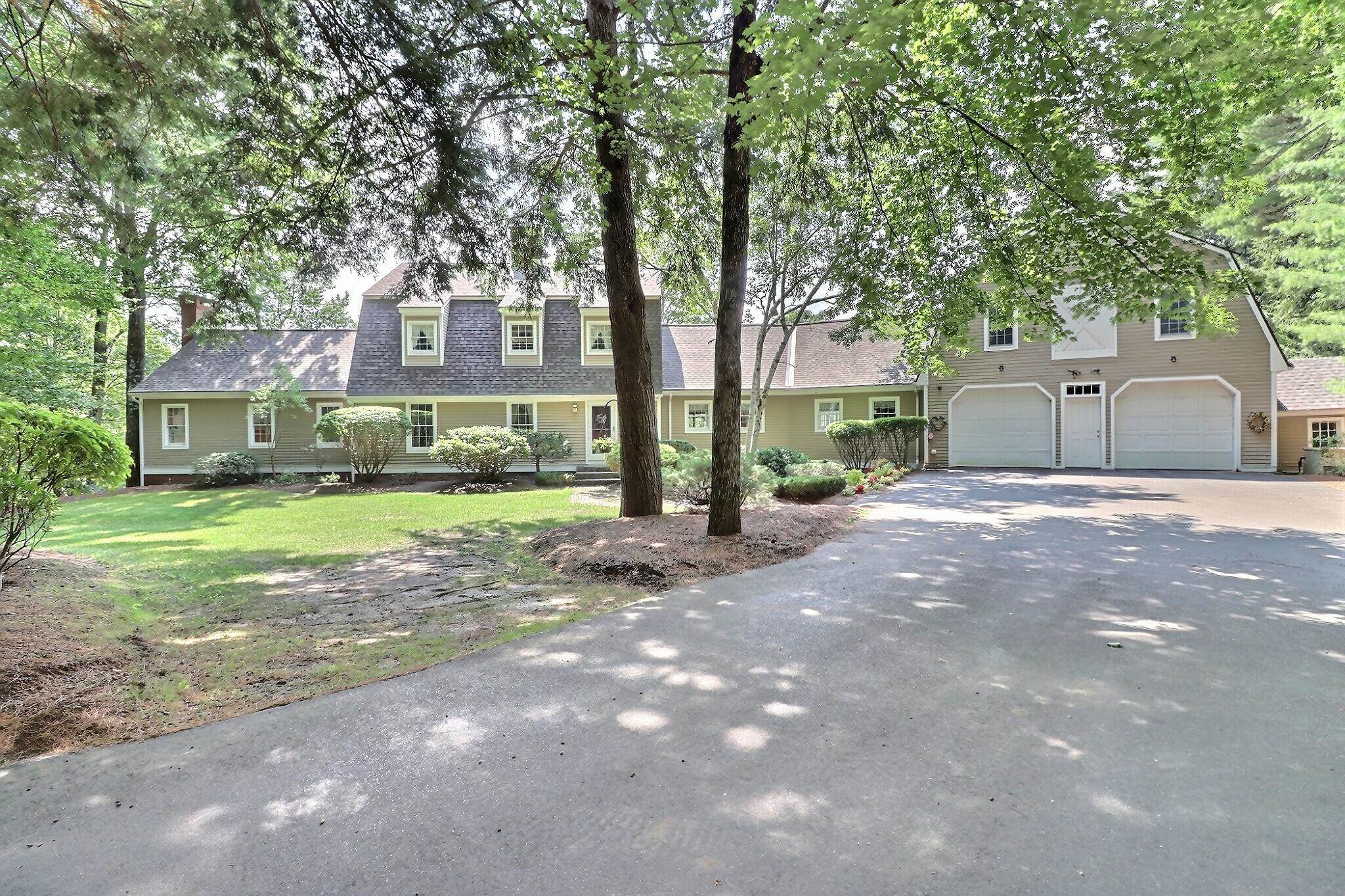 106 Meadow Brook Road New London, NH 03257 - Photo 2 of 38 Gallery Image 2