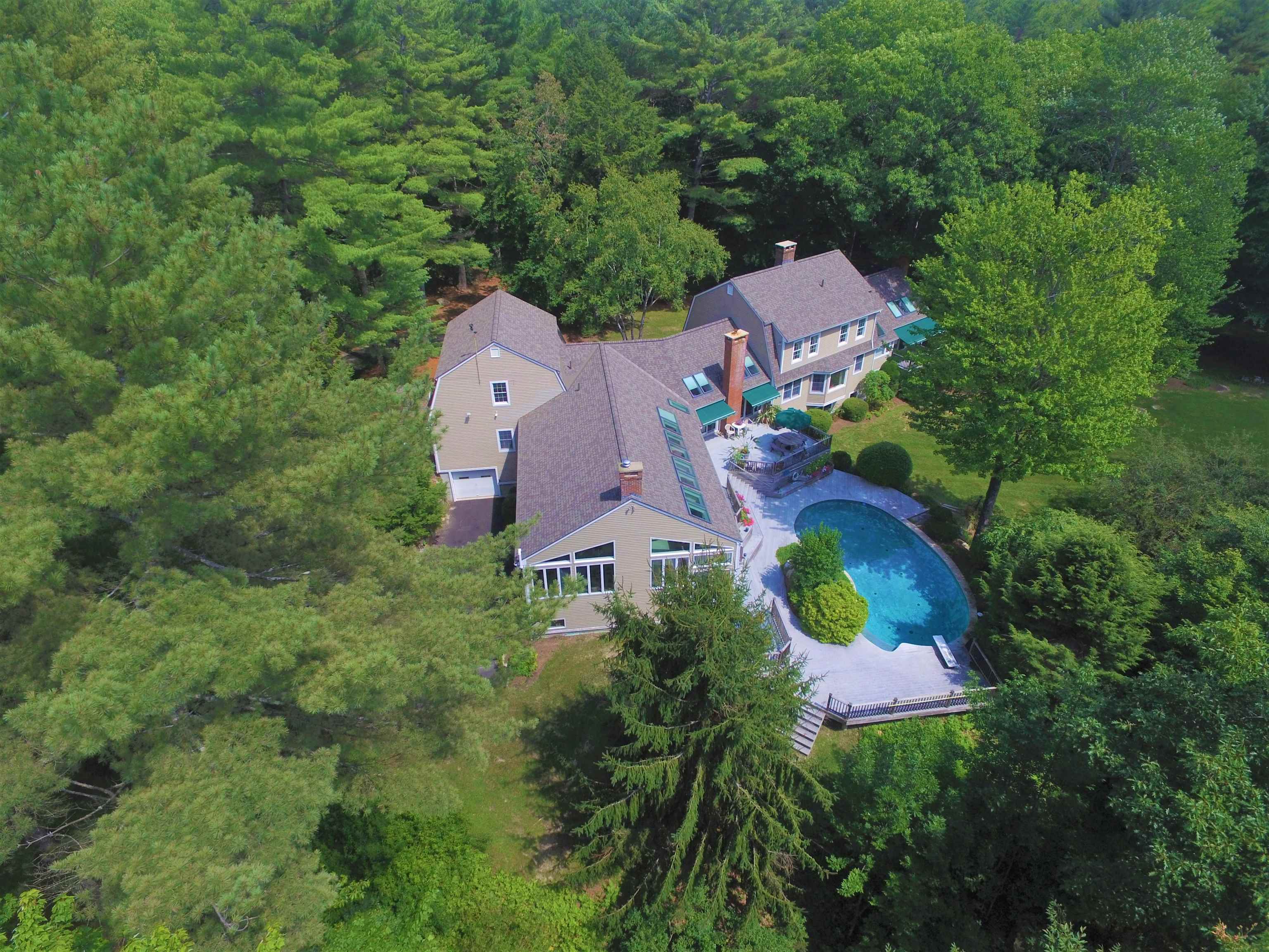 106 Meadow Brook Road New London, NH 03257 - Photo 4 of 38 Gallery Image 4